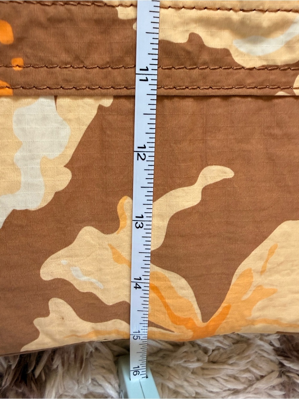 ALOHA Collection Brown Floral Quilted Pouch with Cream and Yellow Hibiscus - Picture 3 of 5